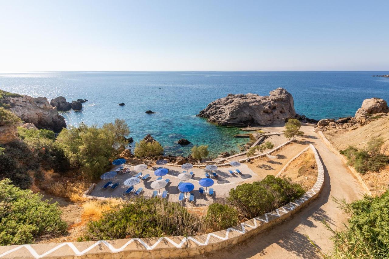 Castelia Bay Hotel Amoopi Bagian luar foto